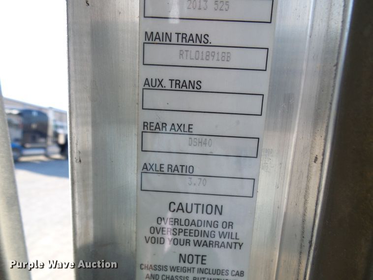 image for item DG2116 2014 Kenworth W900  semi truck