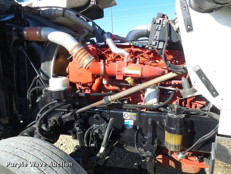 image for item DG2116 2014 Kenworth W900  semi truck