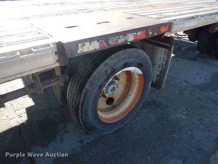 image for item DG4655 2004 Fontaine drop deck trailer