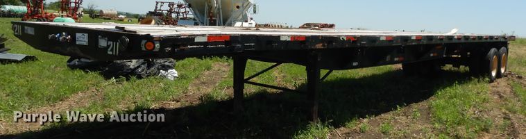 image for item DG7811 2013 Utility Trailer flatbed trailer