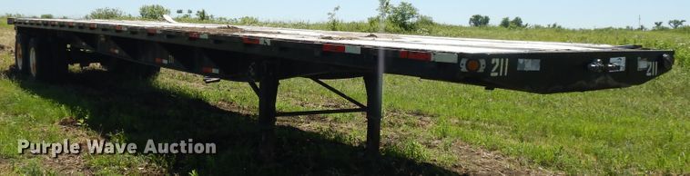image for item DG7811 2013 Utility Trailer flatbed trailer