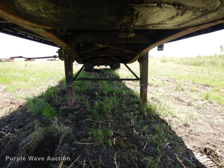 image for item DG7811 2013 Utility Trailer flatbed trailer