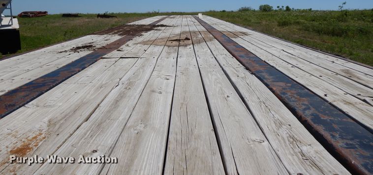 image for item DG7811 2013 Utility Trailer flatbed trailer