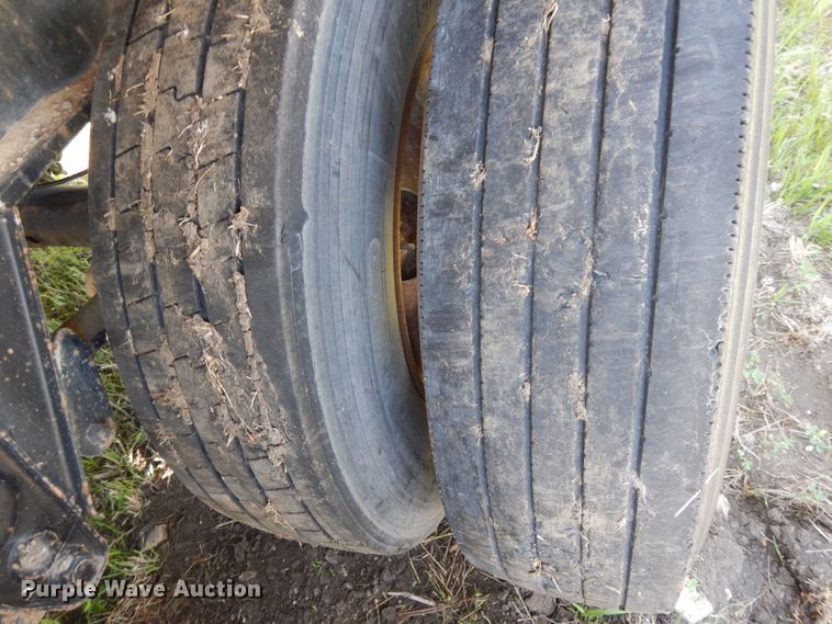 image for item DG7811 2013 Utility Trailer flatbed trailer