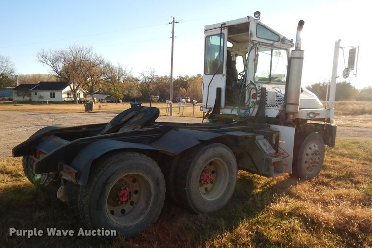 image for item DH3392 2001 Capacity TJ6500T  yard truck