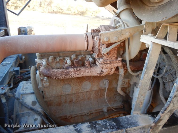 image for item DH3392 2001 Capacity TJ6500T  yard truck