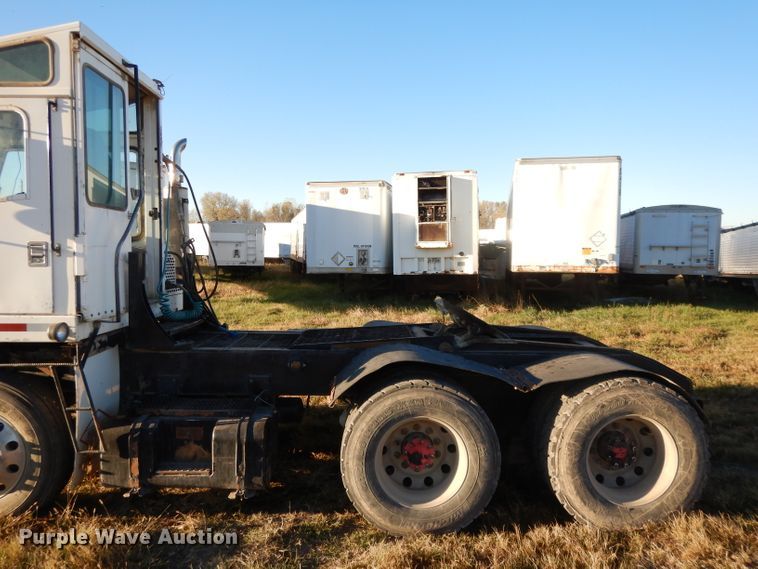 image for item DH3392 2001 Capacity TJ6500T  yard truck