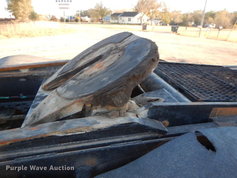 image for item DH3392 2001 Capacity TJ6500T  yard truck