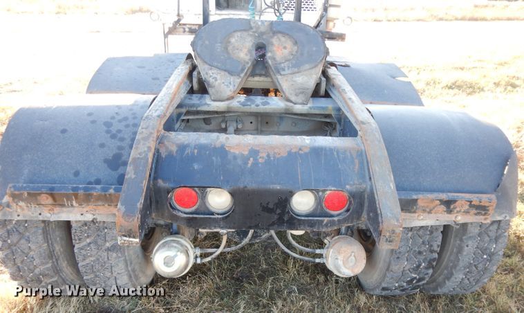 image for item DH3392 2001 Capacity TJ6500T  yard truck