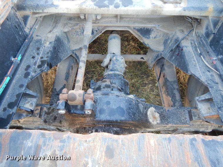 image for item DH3392 2001 Capacity TJ6500T  yard truck