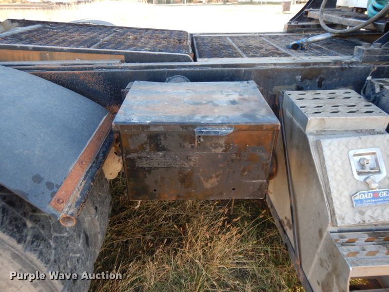 image for item DH3392 2001 Capacity TJ6500T  yard truck