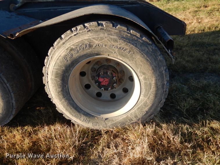 image for item DH3392 2001 Capacity TJ6500T  yard truck