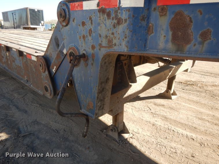 image for item DH3397 2005 Traileze Trail King tilt deck trailer