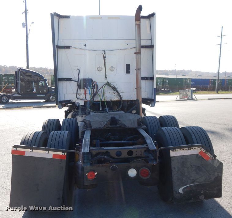 image for item DH3460 2010 International ProStar Premium  semi truck