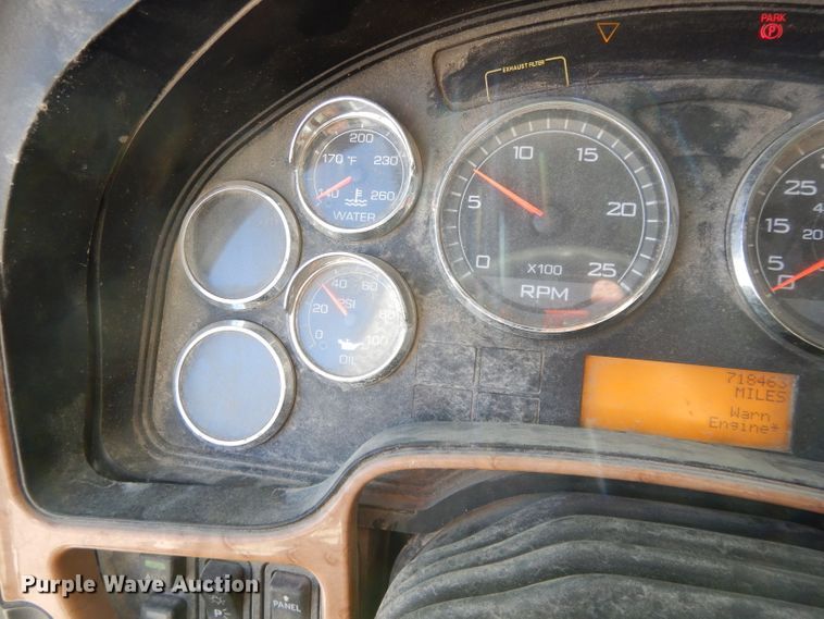 image for item DH3460 2010 International ProStar Premium  semi truck