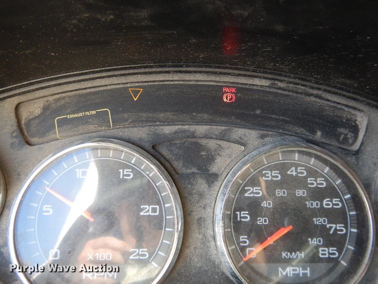 image for item DH3460 2010 International ProStar Premium  semi truck