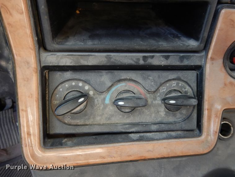 image for item DH3460 2010 International ProStar Premium  semi truck