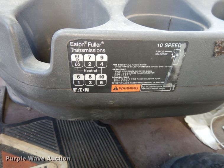 image for item DH3460 2010 International ProStar Premium  semi truck