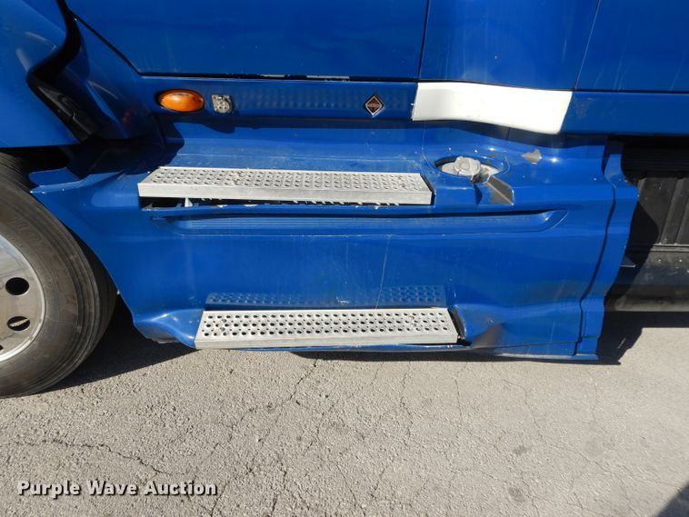 image for item DH3460 2010 International ProStar Premium  semi truck