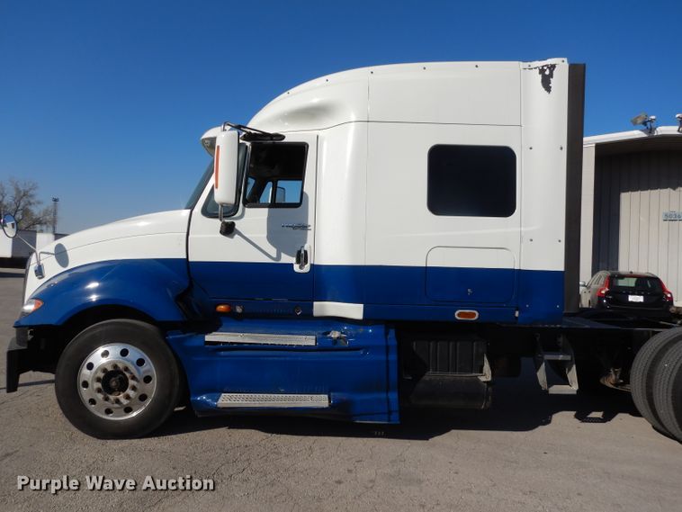 image for item DH3460 2010 International ProStar Premium  semi truck