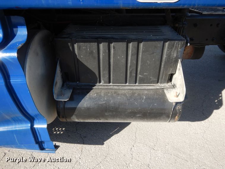 image for item DH3460 2010 International ProStar Premium  semi truck