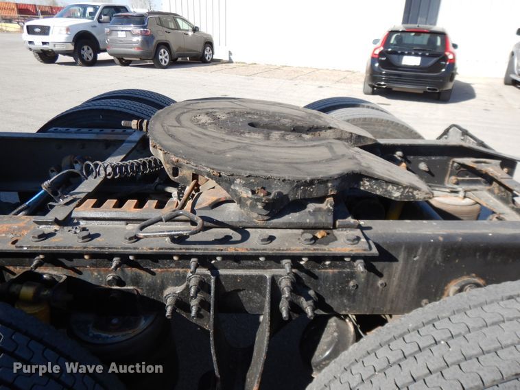 image for item DH3460 2010 International ProStar Premium  semi truck