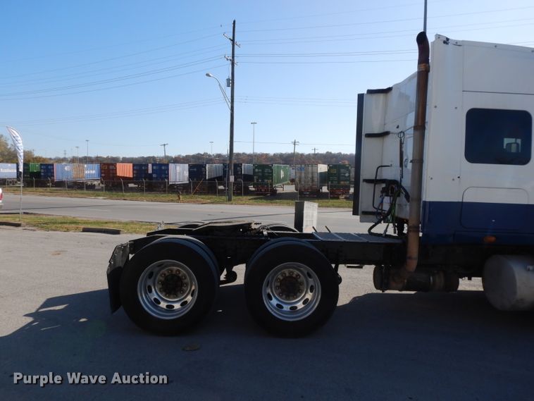 image for item DH3460 2010 International ProStar Premium  semi truck