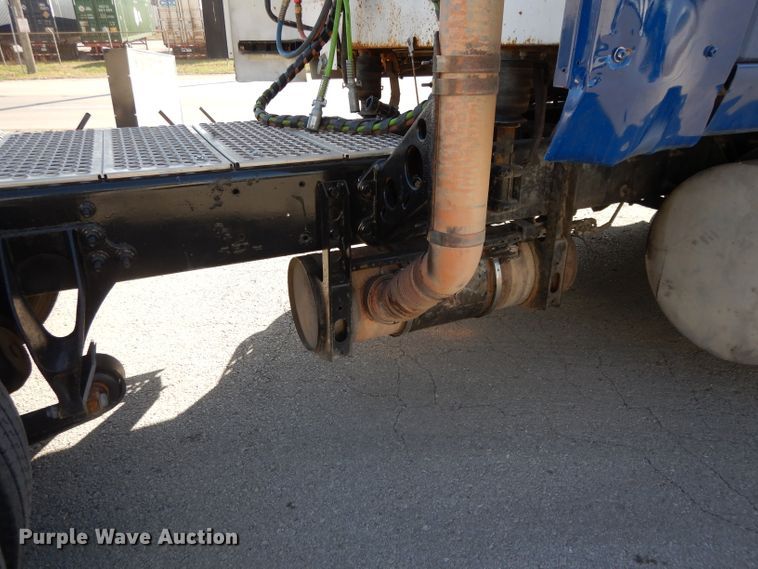 image for item DH3460 2010 International ProStar Premium  semi truck