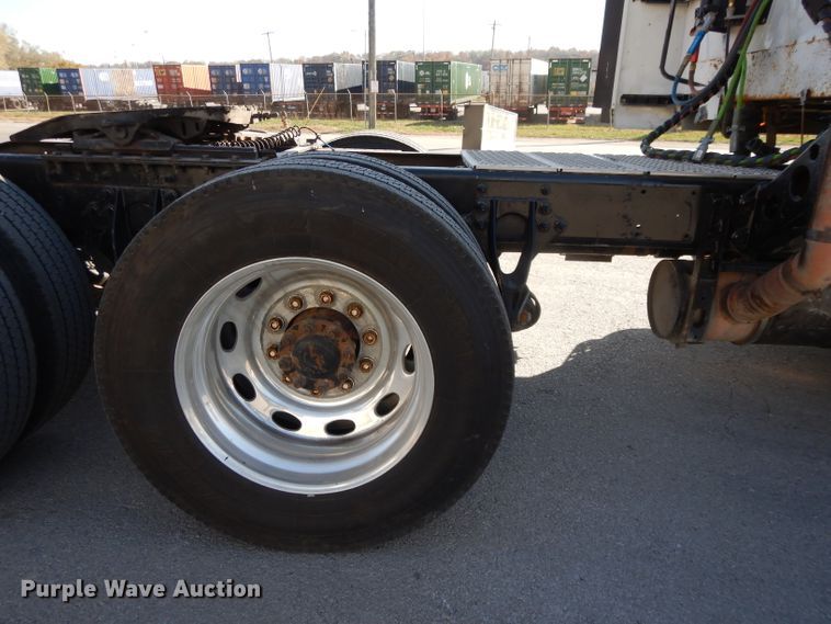 image for item DH3460 2010 International ProStar Premium  semi truck