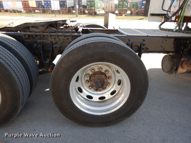 image for item DH3460 2010 International ProStar Premium  semi truck