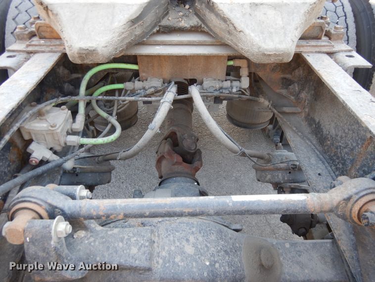 image for item DH3461 2007 International 9400i  semi truck