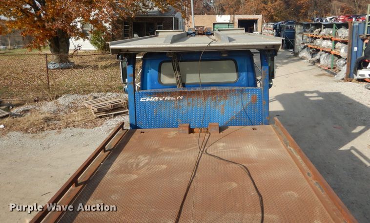 image for item DH5234 1996 International 4900  rollback truck