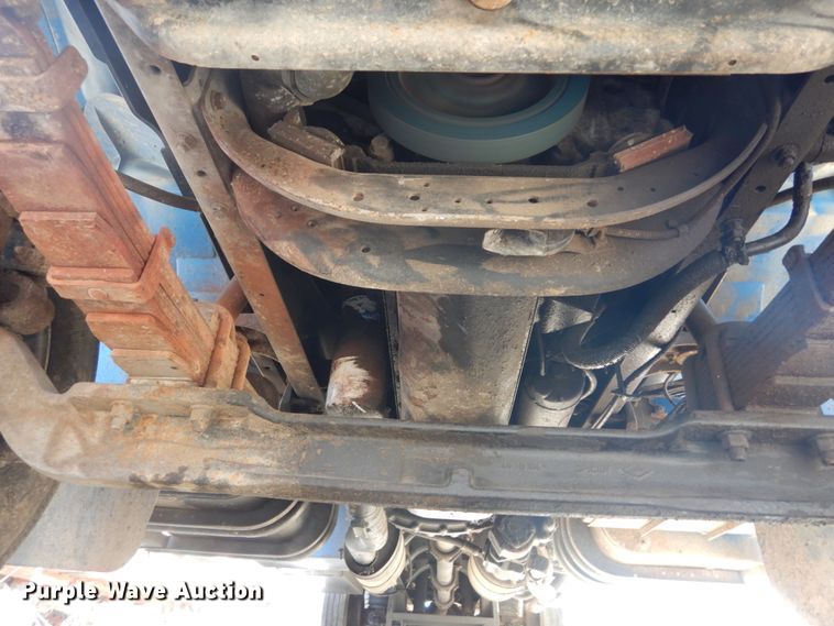 image for item DH5234 1996 International 4900  rollback truck