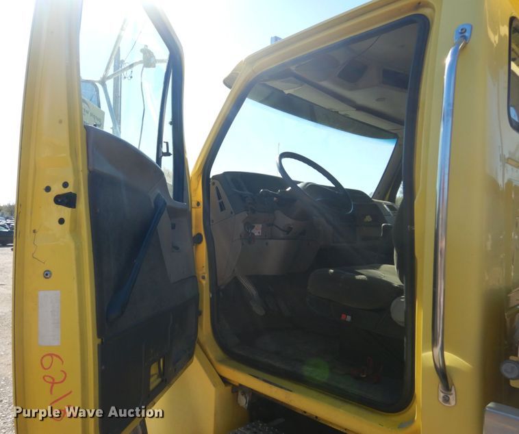 image for item DH5236 2001 Sterling Acterra  rollback truck