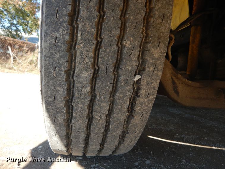 image for item DH5236 2001 Sterling Acterra  rollback truck