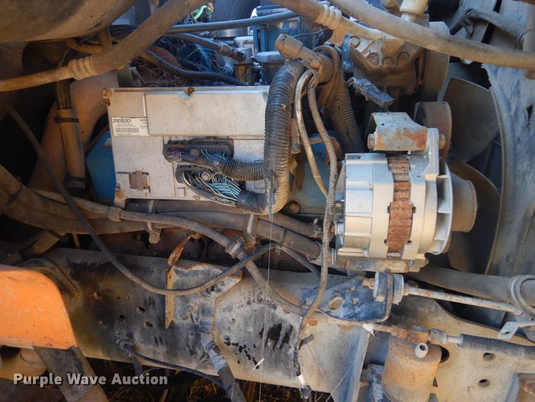 image for item DH5238 2002 International 4700  tow truck