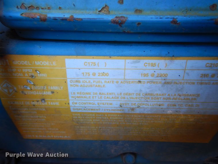 image for item DH5238 2002 International 4700  tow truck