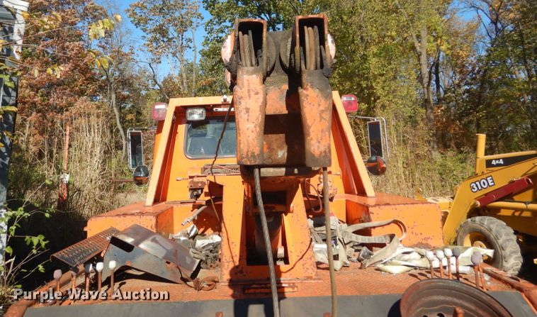 image for item DH5238 2002 International 4700  tow truck