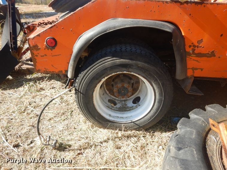 image for item DH5238 2002 International 4700  tow truck