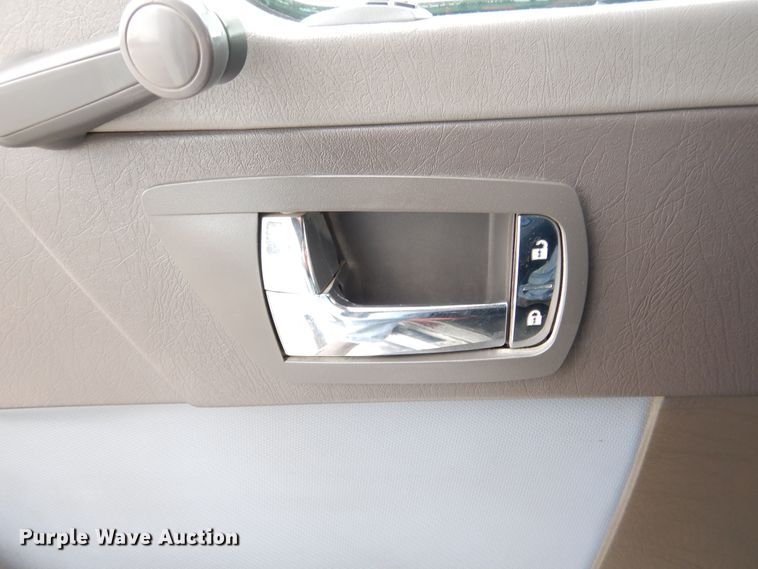 image for item DH7021 2012 Kenworth T800  semi truck