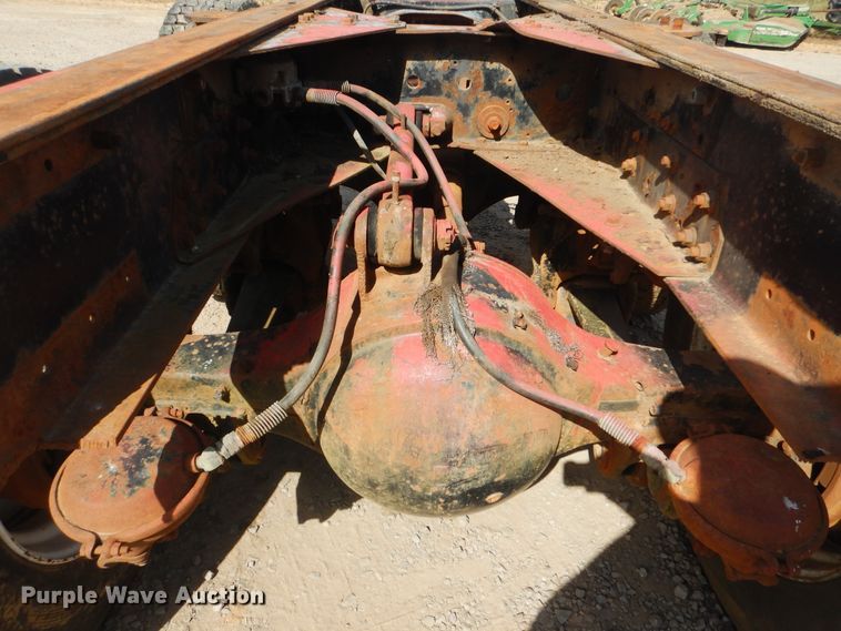 image for item DI0487 1976 International Paystar 5000  truck cab and chassis