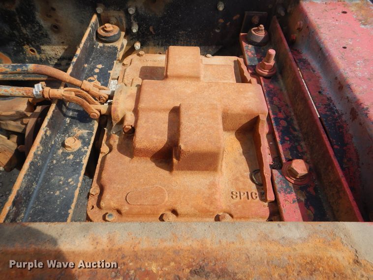 image for item DI0487 1976 International Paystar 5000  truck cab and chassis