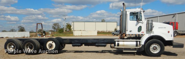 image for item DI0488 2009 Western Star 4900SA  truck cab and chassis