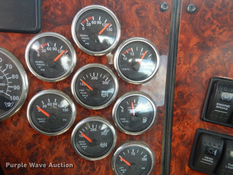 image for item DI0488 2009 Western Star 4900SA  truck cab and chassis