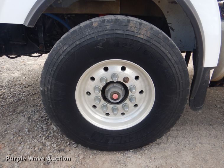 image for item DI0488 2009 Western Star 4900SA  truck cab and chassis