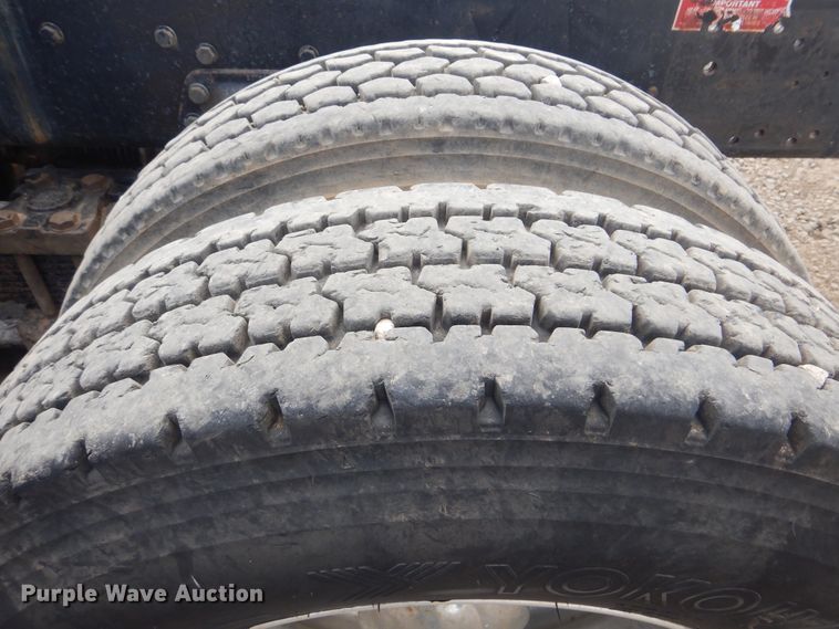 image for item DI0488 2009 Western Star 4900SA  truck cab and chassis