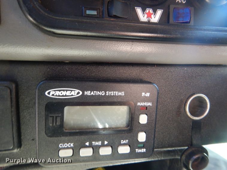 image for item DI0489 2007 Western Star 4900FA  truck cab and chassis