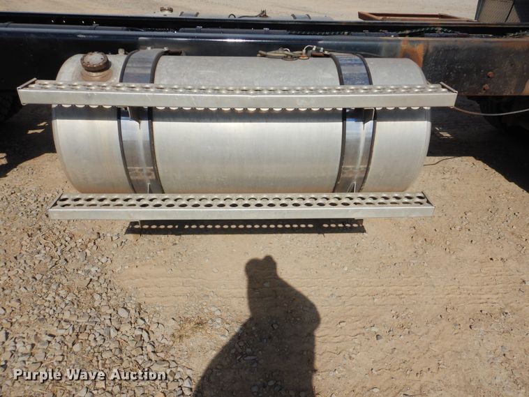 image for item DI0489 2007 Western Star 4900FA  truck cab and chassis