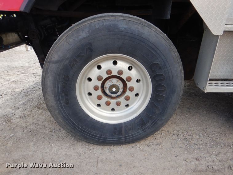 image for item DI0489 2007 Western Star 4900FA  truck cab and chassis