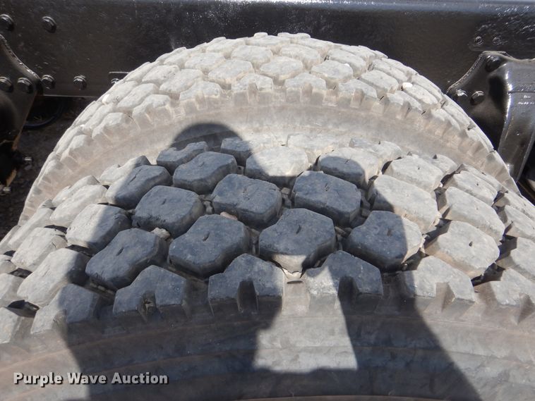 image for item DI0489 2007 Western Star 4900FA  truck cab and chassis